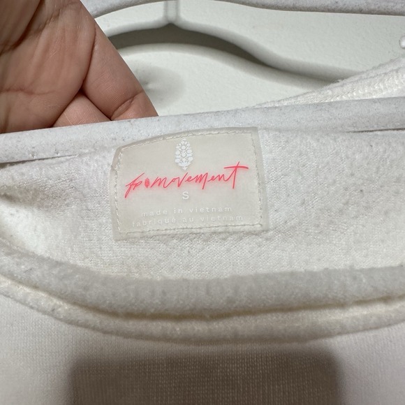 Free People Movement Crop It Like Its Hot Pullover Oversized Sweater Sz S Cozy - Picture 4 of 6